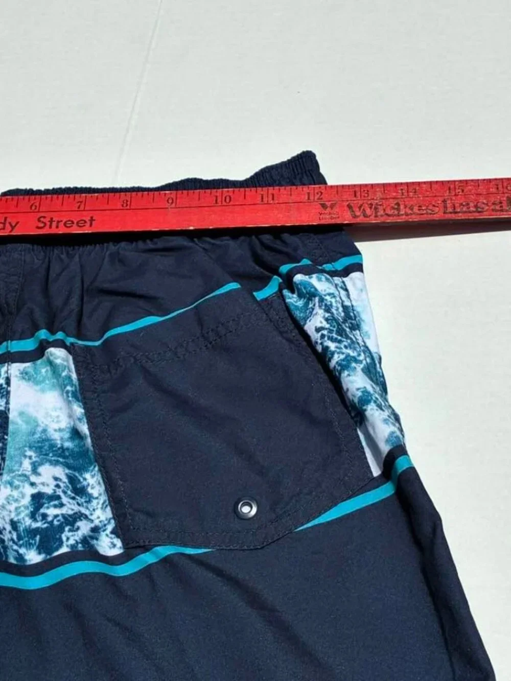 Old Navy Boys 10-12 Ocean Wave Swim Trunks NWT